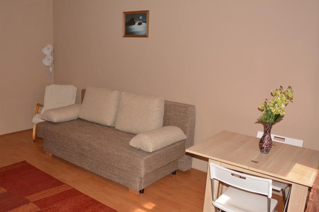 Ferienwohnung Poetyi Flat Budapest Exterior foto